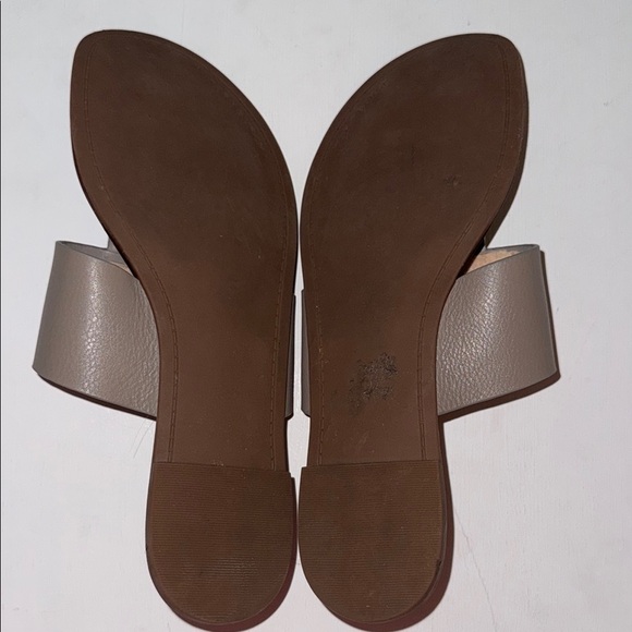 Tory Burch Women's Taupe Sandals - Picture 4 of 5